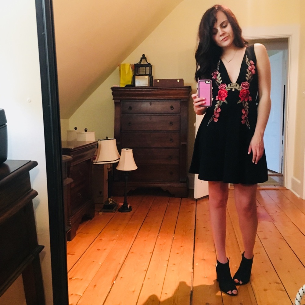 Lulus Floral Dress - Picture 7 of 8